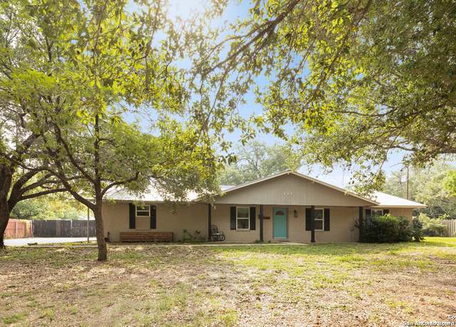 Property at 111 Deer Run, Pleasanton, TX 78064, 4 beds, 2 baths