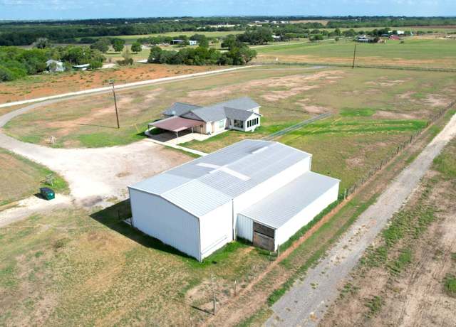 Property at 10886 Macaway Rd, Adkins, TX 78101-3314, 3 beds, 2 baths