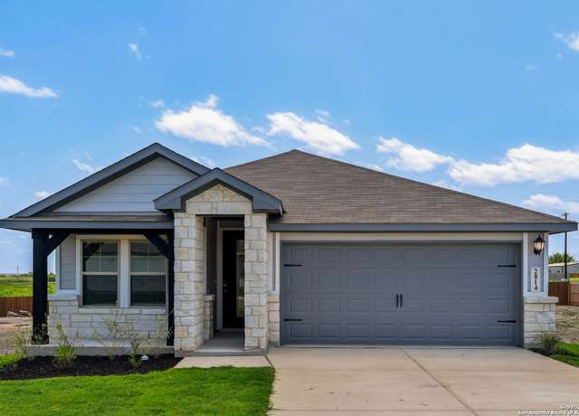Property at 2814 Clemente Way, Converse, TX 78109, 3 beds, 2 baths