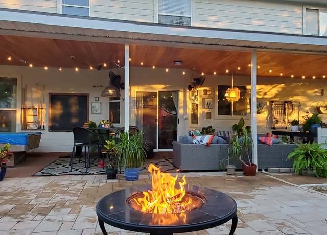 Property at 911 La Falda, San Antonio, TX 78258, 5 beds, 2.5 baths