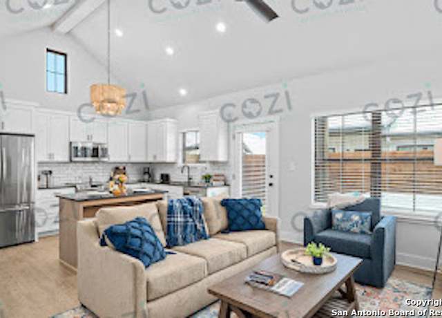 Property at 930 S Eagle St #104, Fredericksburg, TX 78624, 1 bed, 1 bath