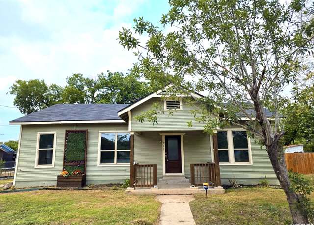 Property at 911 Florida, San Antonio, TX 78210, 3 beds, 3 baths