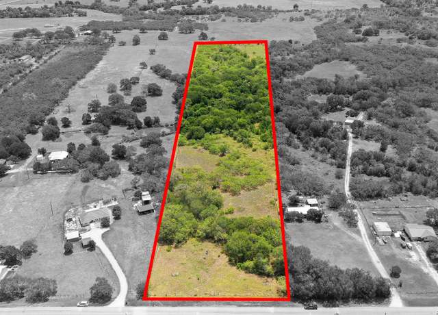 Property at 699 Mcknight, Seguin, TX 78155