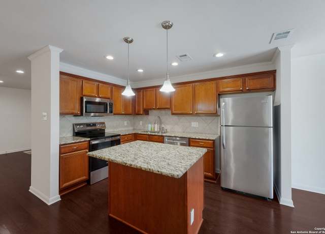 Property at 100 Lorenz Rd #1202, San Antonio, TX 78209, 2 beds, 2 baths