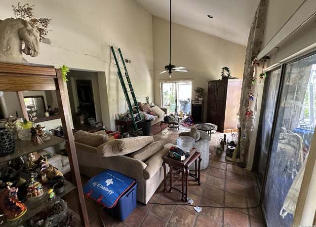 Property at 11818 Button Willow Cv, San Antonio, TX 78213, 4 beds, 3.5 baths