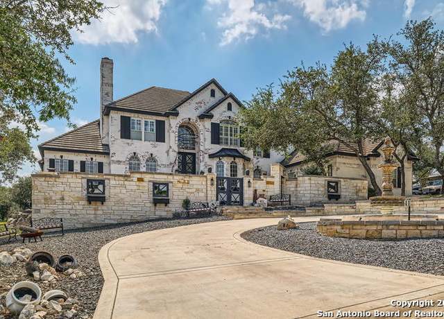 Property at 41 Champions Run, San Antonio, TX 78258, 5 beds, 5 baths