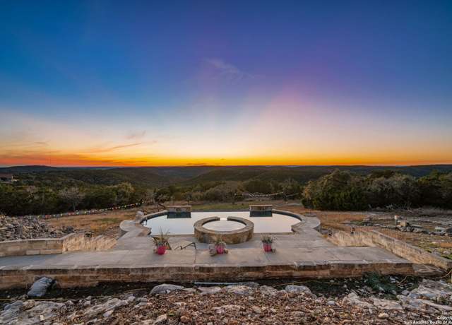 Property at 112 Mountain Laurel Ln, Pipe Creek, TX 78063-7178, 3 beds, 2 baths