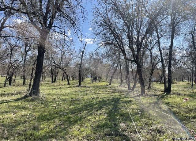 Property at 375 County Rd, Natalia, TX 78059