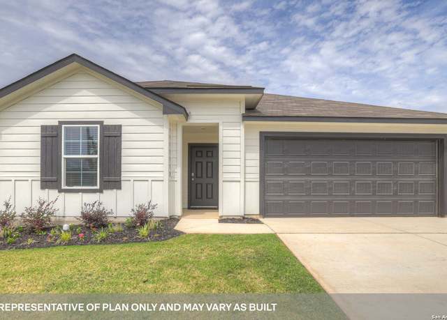 Property at 1000 Village Run, Seguin, TX 78155, 4 beds, 3 baths
