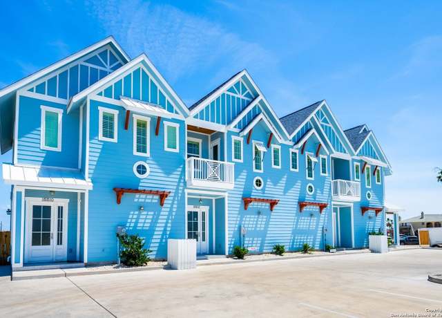 Property at 15512 Spyglass Dr, Corpus Christi, TX 78418, 2 beds, 2.5 baths