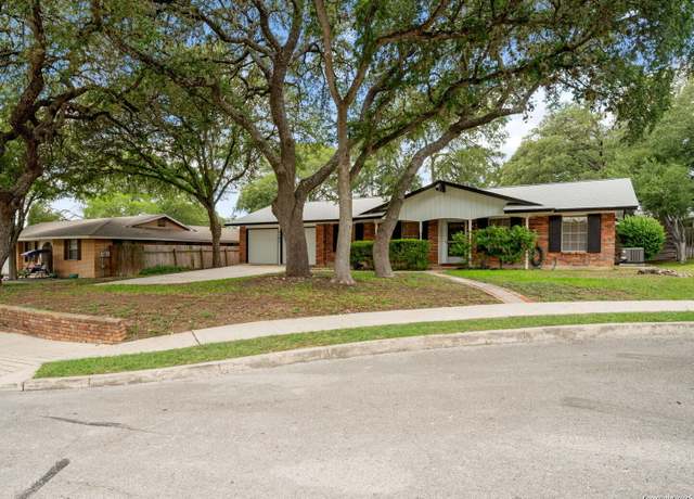 Property at 107 La Salle Pl, Universal City, TX 78148, 3 beds, 2 baths