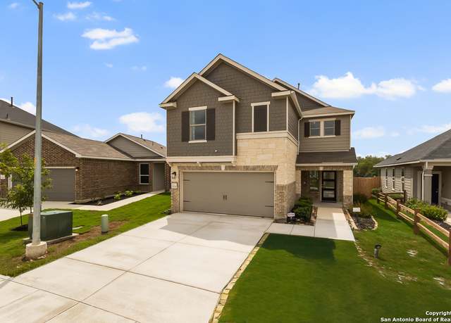 Property at 13030 Club House Blvd, San Antonio, TX 78221, 3 beds, 2.5 baths