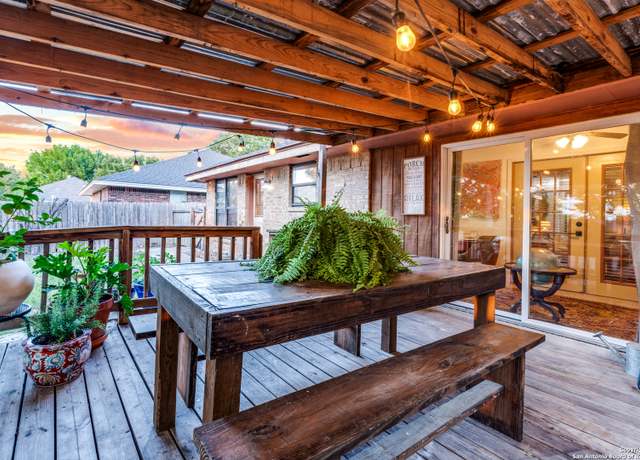 Property at 720 Belmont, New Braunfels, TX 78130, 4 beds, 2 baths