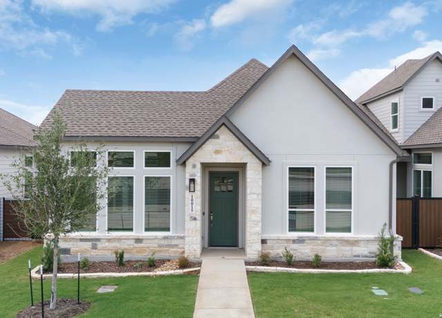 Property at 10015 University Way, San Antonio, TX 78224, 3 beds, 2.5 baths