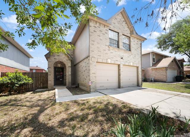 Property at 11334 Bald Mountain Dr, San Antonio, TX 78245, 3 beds, 2.5 baths