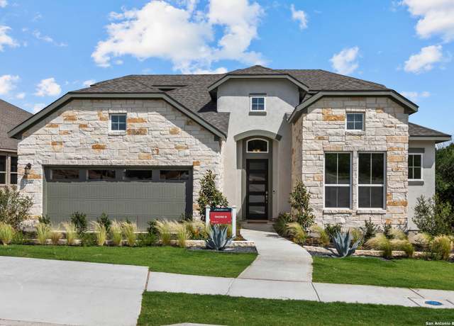 Property at 135 Rosanna Rdg, Universal City, TX 78148-3464, 4 beds, 3.5 baths