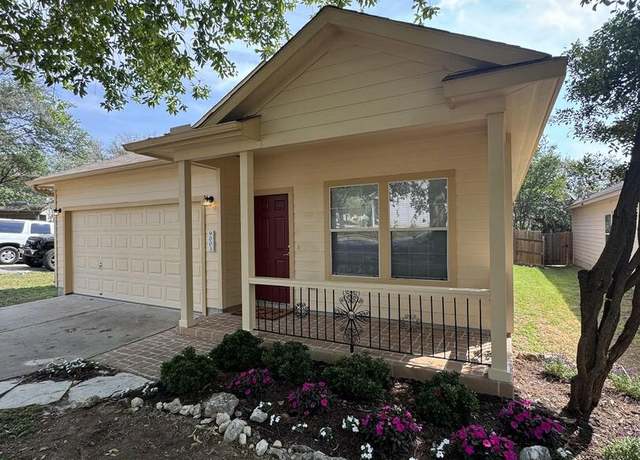 Property at 9003 Meridian Oak Ln, Austin, TX 78744, 3 beds, 2 baths