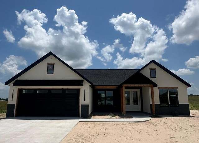 Property at 129 Merion, La Vernia, TX 78121, 3 beds, 2 baths