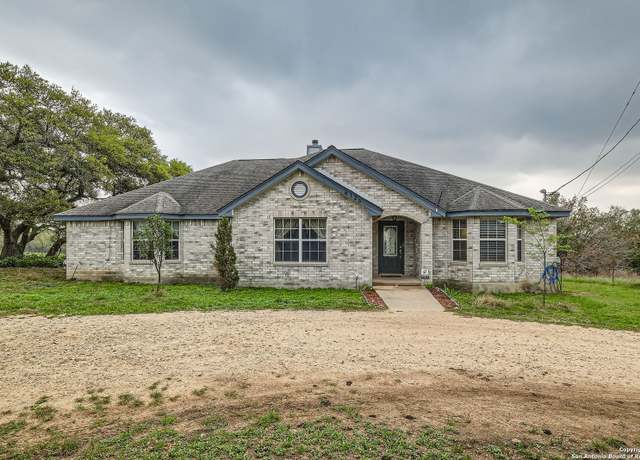 Property at 6125 Wegner Rd, New Braunfels, TX 78132, 3 beds, 2 baths