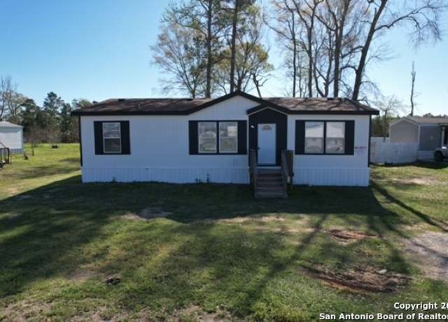 Property at 604 Wexford Dr, Conroe, TX 77303, 2 beds, 3 baths