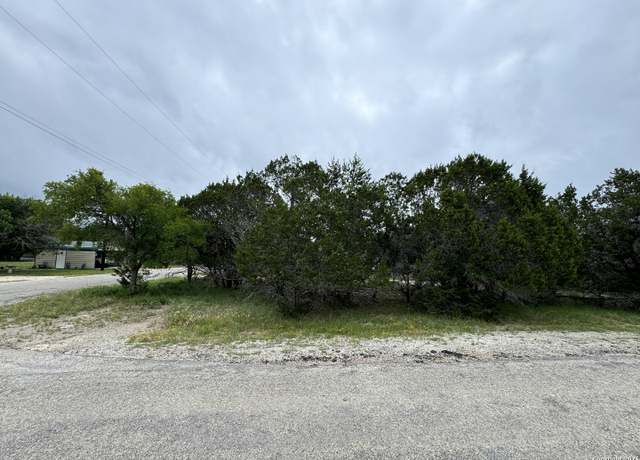 Property at 1819 Brook Valley Dr, Canyon Lake, TX 78133