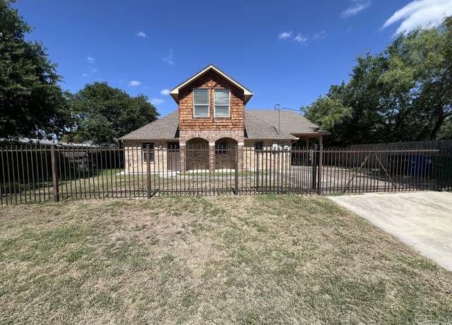 Property at 9410 S Zarzamora, San Antonio, TX 78224, 3 beds, 2 baths