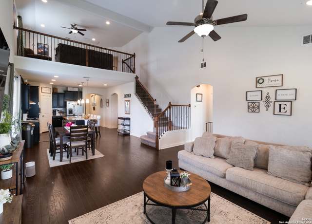 Property at 6658 Bowie, Schertz, TX 78108, 4 beds, 2.5 baths