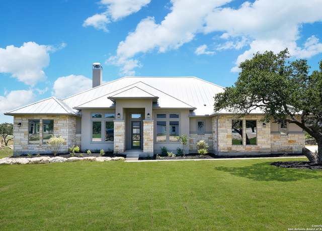 Property at 896 Annabelle Ave, Bulverde, TX 78163, 4 beds, 3.5 baths