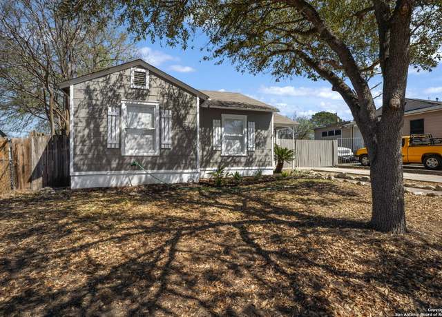 Property at 207 Bonnell, San Antonio, TX 78223, 3 beds, 1 bath