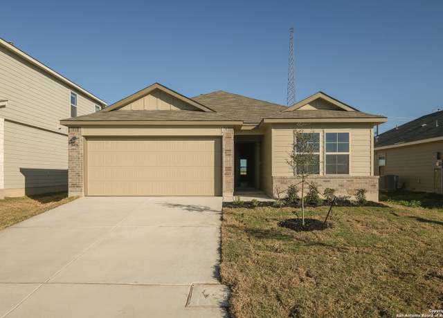 Property at 8436 Roadrunner Psge, San Antonio, TX 78222, 3 beds, 2 baths