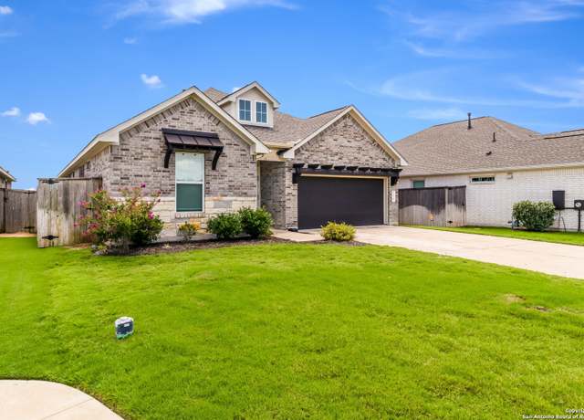Property at 129 Thurston, Bastrop, TX 78602, 3 beds, 2.5 baths