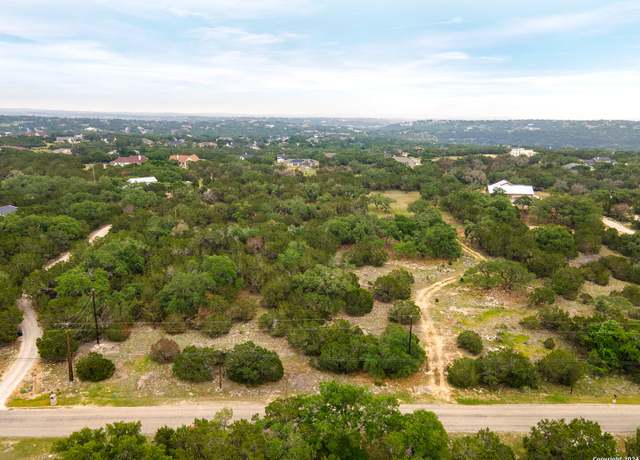Property at 5028 Tanglewood Trl, Spring Branch, TX 78070
