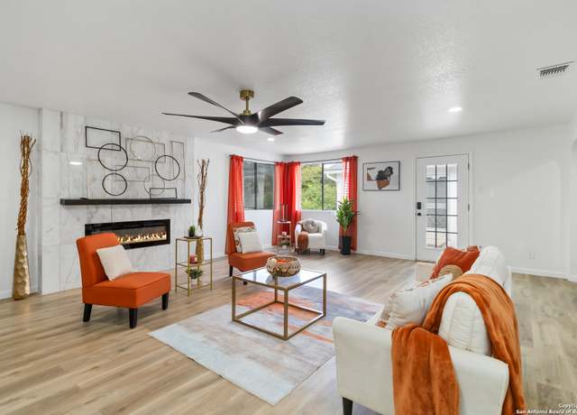 Property at 2902 Belvoir Dr, San Antonio, TX 78230, 6 beds, 3 baths