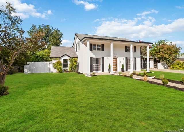 Property at 2902 Belvoir Dr, San Antonio, TX 78230, 6 beds, 3 baths