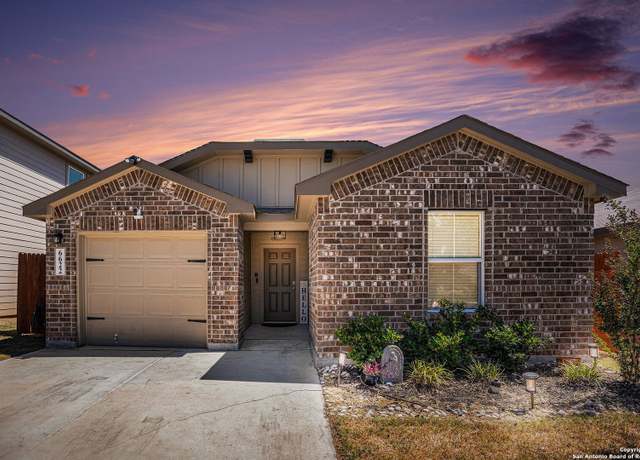 Property at 6622 Legato Curv, San Antonio, TX 78252, 3 beds, 2 baths