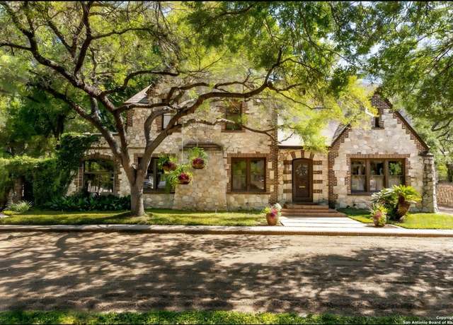 Property at 422 E Hildebrand, San Antonio, TX 78212, 4 beds, 3.5 baths