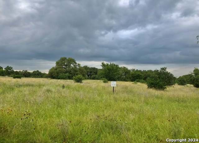 Property at 10 Taylor Rdg, Boerne, TX 78006