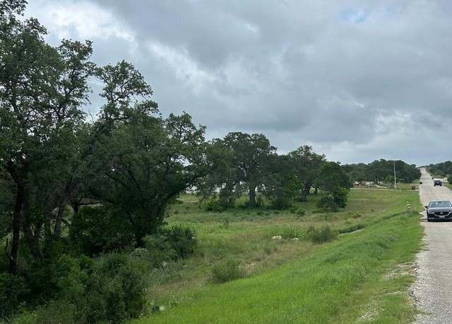 Property at 576 Private Road 3702, San Antonio, TX 78253