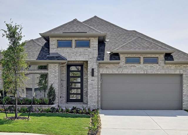 Property at 482 White Oak, Castroville, TX 78009, 4 beds, 3 baths