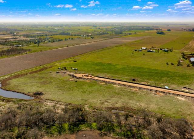 Property at 15402 Sycamore Creek Rd, Lacoste, TX 78039