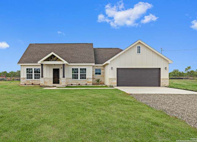 Property at 13016 Pueblo Nuevo, Atascosa, TX 78002, 3 beds, 2 baths