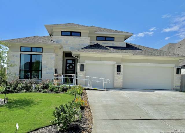 Property at 1701 Field Brk, Seguin, TX 78155, 4 beds, 3.5 baths