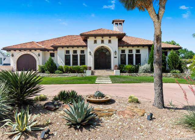 Property at 311 Elizabeth, Terrell Hills, TX 78209, 4 beds, 5 baths