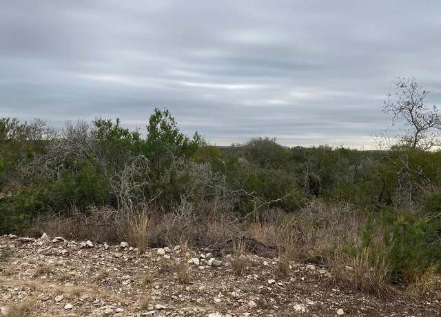 Property at 504 Legend Hills Rd, Uvalde, TX 78801