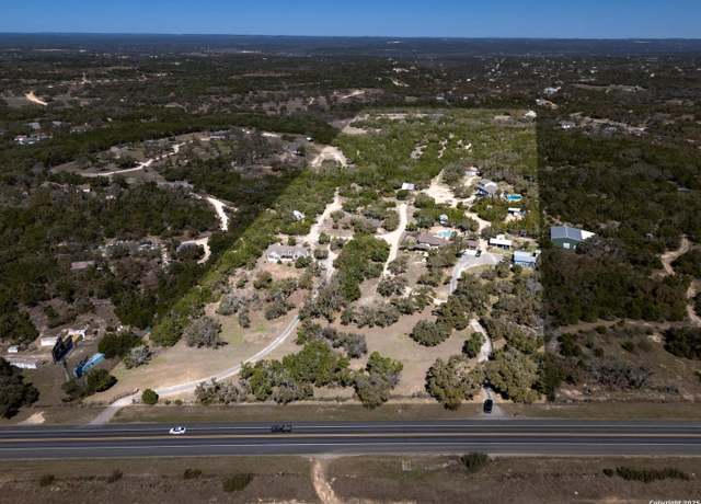 Property at 15090 State Highway 46, Spring Branch, TX 78070, 4 beds, 3.5 baths