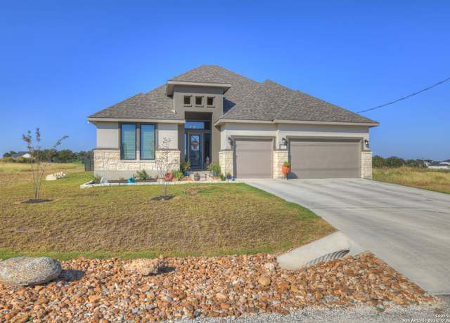 Property at 505 John Price, Blanco, TX 78606, 4 beds, 3.5 baths