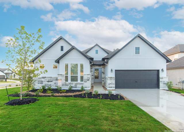 Property at 318 Vamanos, Boerne, TX 78006, 4 beds, 3.5 baths
