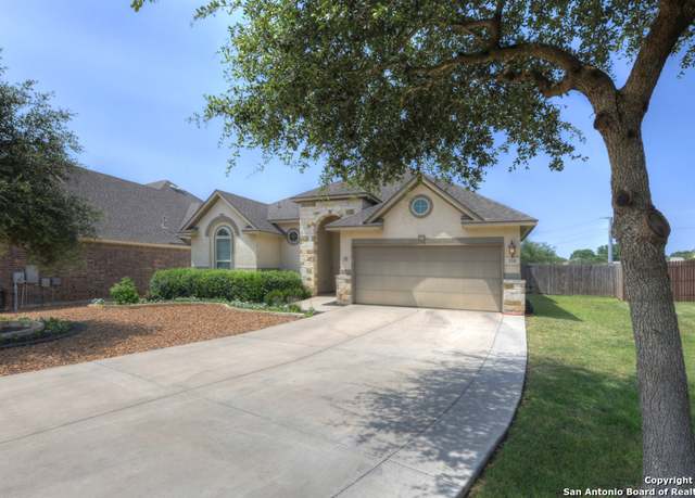 Property at 350 Wauford, New Braunfels, TX 78132, 3 beds, 2.5 baths