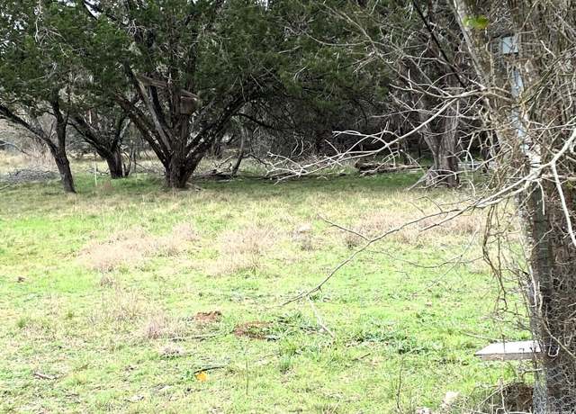 Property at 264 Bandera Dr, Bandera, TX 78003-4407