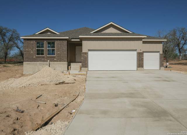 Property at 21215 Jordans Ranch Way, San Antonio, TX 78264, 4 beds, 2 baths